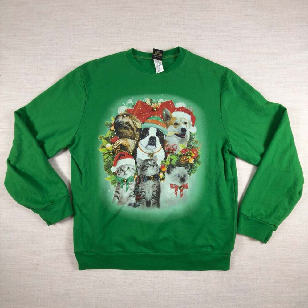Fifth Sun Christmas Animal Wreath Sweatshirt Size L